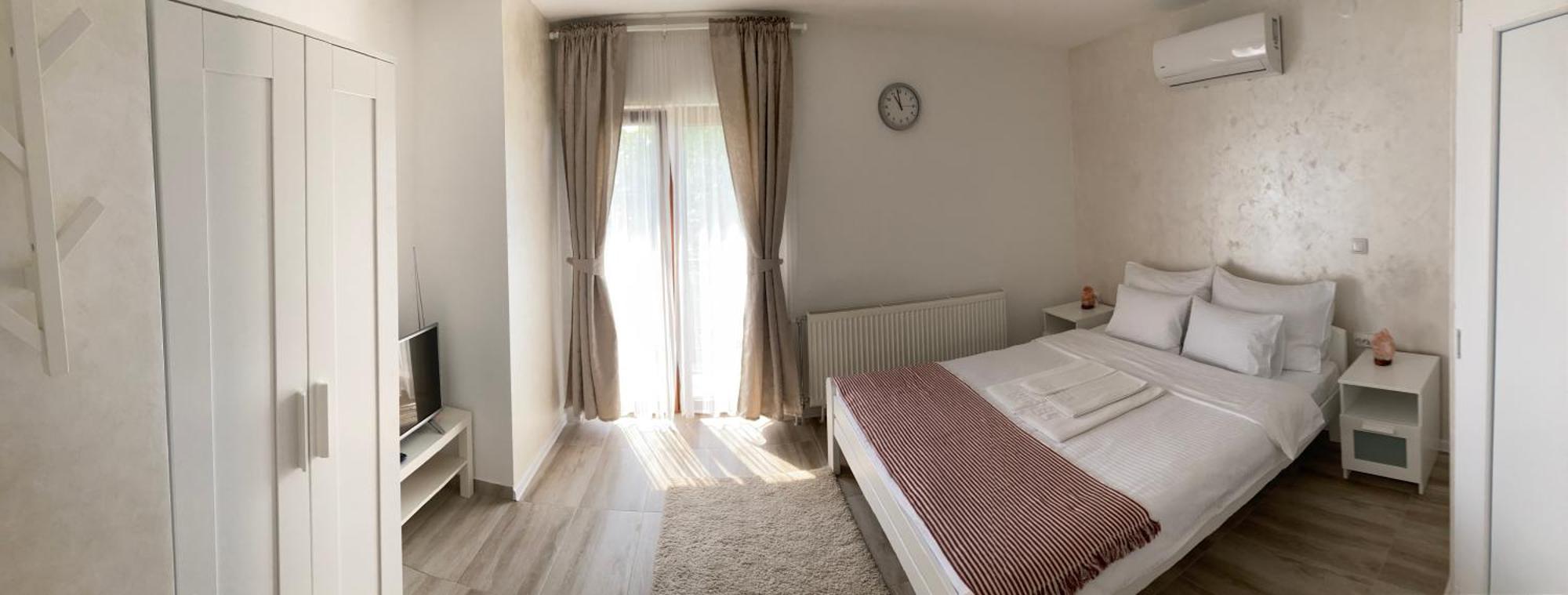 Fruska Gora Guesthouse Irig ภายนอก รูปภาพ